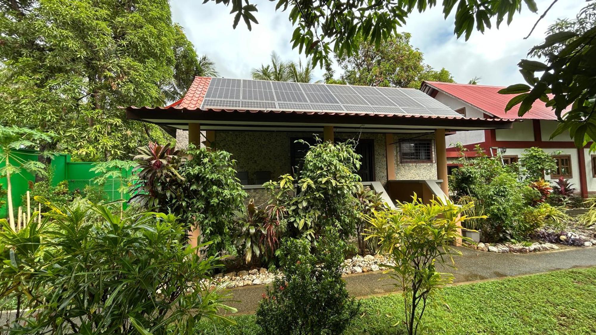 Haus Am Strand Auf Sibuyan Island Nahe Cresta De Gallo - Marevic'S Guesthouse 1 Ohne Klimaanlage Azagra Экстерьер фото